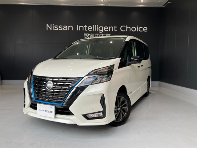 セレナ 1.2 e-POWER ハイウェイスターV 