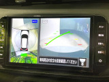 【アラウンドビューモニター】専用のカメラにより、上から見下ろしたような視点で360度クルマの周囲を確認することができます☆縦列駐車や幅寄せ時に活躍してくれます♪