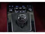 7速MT、3.0L 水平対向6気筒DOHCツインターボ、480ps/58.1kgm