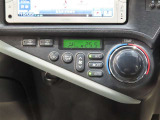 【オートエアコン】暑い夏や寒い冬に大活躍!ワンプッシュで快適なオートエアコン付きです!
