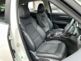 運転席助手席シートヒーター搭載!