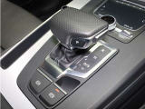 ■7速AT(マニュアルモード付き、パドルシフト可能) ■アイドリングストップ ■フルタイム4WD ■ホールドアシスト ■ダウンヒルアシスト