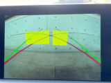 ●ガイドライン付きバックカメラ:不安な駐車もこれで安心!ガイドライン付きなので狭い箇所での駐車もラクラクです!