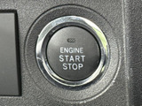 エンジンスタートボタン