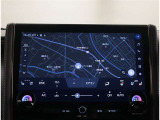最近の主流ディスプレイオーディオです、スマホと繋いでMAP表示や音楽再生が出来ますよ♪
