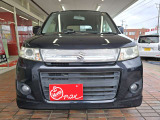 当店は、直接ユーザー様より買取をさせていただいたお車を、店頭販売させていただいております。中間マージンをカットする事で、良質車をとてもお得な価格でお乗りいただけます。