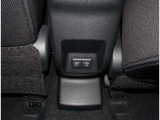 愛車にオススメのボディーコーティングもございます。 ☆グラスシーラント!!☆ 輝きを保つ先進技術。ガラス状皮膜を塗装面にコーティング。ガラス系皮膜により光沢を維持します。滑水機能による防汚効果。