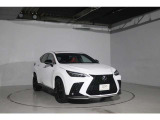 納車前に法定点検を行います。消耗品のチェック、交換。オイル、オイルフィルター、ワイパーゴム、ブレーキオイル、は必ず交換します。点検項目、交換部品は納車時説明し、チェックシートをお渡しします。