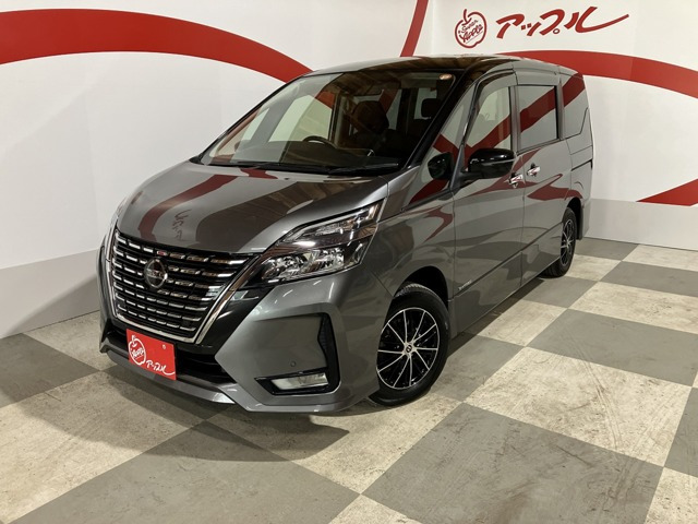 セレナ 2.0 ハイウェイスター 4WD 
