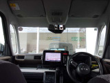 見晴らしが良く開放的な車内。視界も良好でストレス無く快適なドライブをご提供できます♪