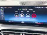 ●フロントシートヒーティング:運転席・助手席共に三段階で調節が可能なシートヒーターを装備しております。季節を問わず快適にご使用いただけます。