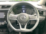 ステアリングも使用感が少なく、きれいな状態となっております♪