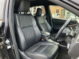 見通しのよいすっきりとした視界で、誰でも運転しやすいです。運転のしやすさは疲れにくさにも繋がりますよ♪