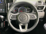 【純正革巻きステアリング】上質な革を使用することで、手にしっかり馴染みとても運転しやすいハンドルです♪