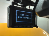 万が一の事故のときもドライブレコーダーがあると安心です。ご利用になる場合は個人情報保護の観点より新品の対応SDカードをお求め下さい。