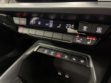 車両本体価格の一部を最終回のお支払額(残価)として据え置き、残価と同額での車の買取を保証し、毎月のお支払いを大幅に軽減します。