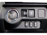運転席のポジションを2つ、記憶させることができます。ボタンを押すと設定したポジションに電動で移動します。