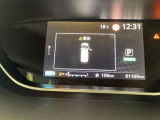 視認性に優れたメーターを採用しており、走行中でも車速や情報が分かりやすく表示されます。運転時の視線移動をむりのない範囲に抑え、快適で安心感のあるドライブをサポートします。