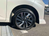 自動車保険も取り扱っておりますの無料で見積りをいたします♪ お客様のお話を伺い、お客様に合った的確なプランをご提案させて頂きます。
