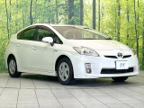 高透明度のガラス皮膜で撥水はもちろん、上質なツヤ・光沢を実現。紫外線や酸性雨から大切な愛車を保護し、色あせ・劣化を防止。「弾スプラッシュコート」、「弾プリミッサコート」からお選びいただけます。