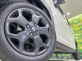 【純正15インチアルミホイール】外観にマッチした純正アルミホイールを装着しております。各種社外アルミホイールや、スタッドレスタイヤも取扱いしております。是非ご相談ください♪