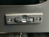 自動車保険も取り扱っておりますの無料で見積りをいたします♪ お客様のお話を伺い、お客様に合った的確なプランをご提案させて頂きます。