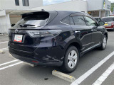 広々とした車内空間に優れた燃費性能。更にデザインも上質で人気のお車です!