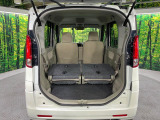 普段のお買い物や通勤、送迎等に十分な荷室スペースを確保しております。セカンドシートを倒すと、大きな荷物の積載も可能です♪
