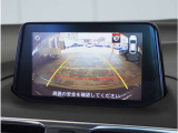 【バックカメラ】駐車が苦手な方でも安心してお乗りいただけます。リバース連動で画面が切り替わるのでとっても便利です。