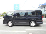 両側パワースライドドアで乗り降り&荷物の乗せおろしも楽々です。
