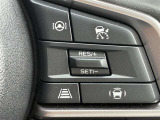 アクセルを踏まなくても設定した速度で走行可能なオートクルーズコントロールを装備しています!ロングドライブでも運転が楽になります。ブレーキやシフト操作でも解除可能です!