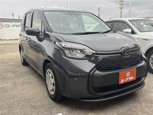 シエンタ 1.5 G 禁煙車 純正8インチナビ