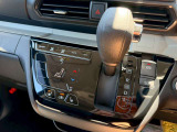 気になるお車がありましたら右の電話番号から直接お店にお問い合わせください。支払方法から車両情報、状態までなんでもご説明させて頂きます。スタッフ一同ご連絡お待ちしております。