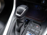 MTモード付。発進時やシフトチェンジ時もストレスなくマニュアル運転を楽しめます♪