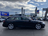 1.Audi正規輸入車である事。2.新車登録時からの正規メンテナンスノート(整備記録)がある事。3.初年度登録日から10年以内である事。4.走行距離10万km以下である事。5.修復歴車、改造車でない事