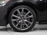 19インチアルミ!!アルミホイールの変更も可能です!お客様のお好みの1台を作成可能となります!※詳細はスタッフまでお尋ねください。