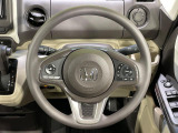 【ステアリングスイッチ】運転中、前方から目線をそらすことなく、オーディオ等の操作が可能な便利機能!安心&快適なドライブを演出してくれます♪
