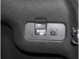 トヨタのお店でU-Car(中古車)をお買い上げいただいたすべてのお客様に、安心で快適なカーライフをお約束するためにおつけする、トヨタU-Carの安心保証です※一部ロングラン保証をお付けできない車両もございます。