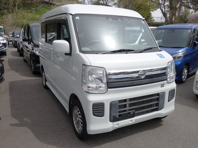 NV100クリッパーリオ  チェアキャブ ハイルーフ 4WD
