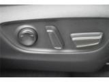 こだわりがあってなかなか気に入ったお車がないそこのお客様!全国のオークションからピッタリの1台を探すことが可能です。ぜひ一度お問い合わせください。