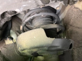 お車を安心してお乗りいただく為には、足回りの定期点検が欠かせません。サービスサポート(有償保証)では無料点検もご提供しており、安心のカーライフをお過ごしいただけるサポート体制が整っています。