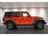 台形ホイールアーチもJeepの伝統の一つです。
