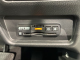 いまや快適なカーライフに欠かせないETCが付いています。
