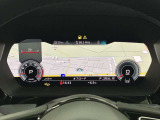 3本スポークレザー巻きステアリング!一度握ると手を放したくなくなるような、手触りの良いステアリングです。