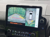 【パノラミックビューモニター】専用のカメラにより、上から見下ろしたような視点で360度クルマの周囲を確認することができます☆死角部分も確認しやすく、狭い場所での切り返しや駐車もスムーズに行えます。