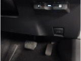 当店は大型整備工場も併設しております。購入後の車検やオイル交換などメンテナンスはもちろん、アフターサービスは当店にお任せください!