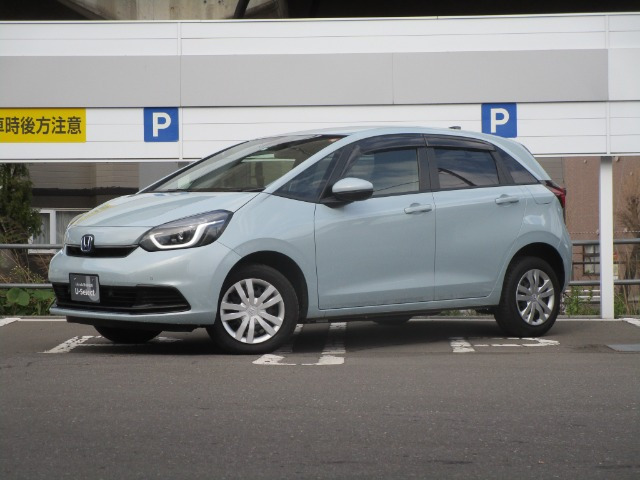 フィット  1.5 e:HEV ホーム 4WD