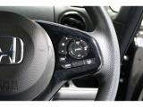 Hondaセンシングの機能のひとつ、アダプティブクルーズコントロール付!アクセルから足を離しても設定したスピードと前車との車間を保ち走行してくれます!車線維持もアシスト☆高速道路で疲労軽減ですね☆