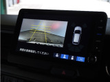 ◆リアワイドカメラシステム◆3種類の表示で後方確認をサポート♪セレクトレバーを「R」の位置に入れるとカメラ画像に切り替え。ノーマルビューでは従来のリアカメラと同様の標準的なビューで表示します!