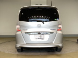 当社では安心してお乗り頂ける様に全車に1年間・走行距離無制限のホッと保証を無料でを付けしています。